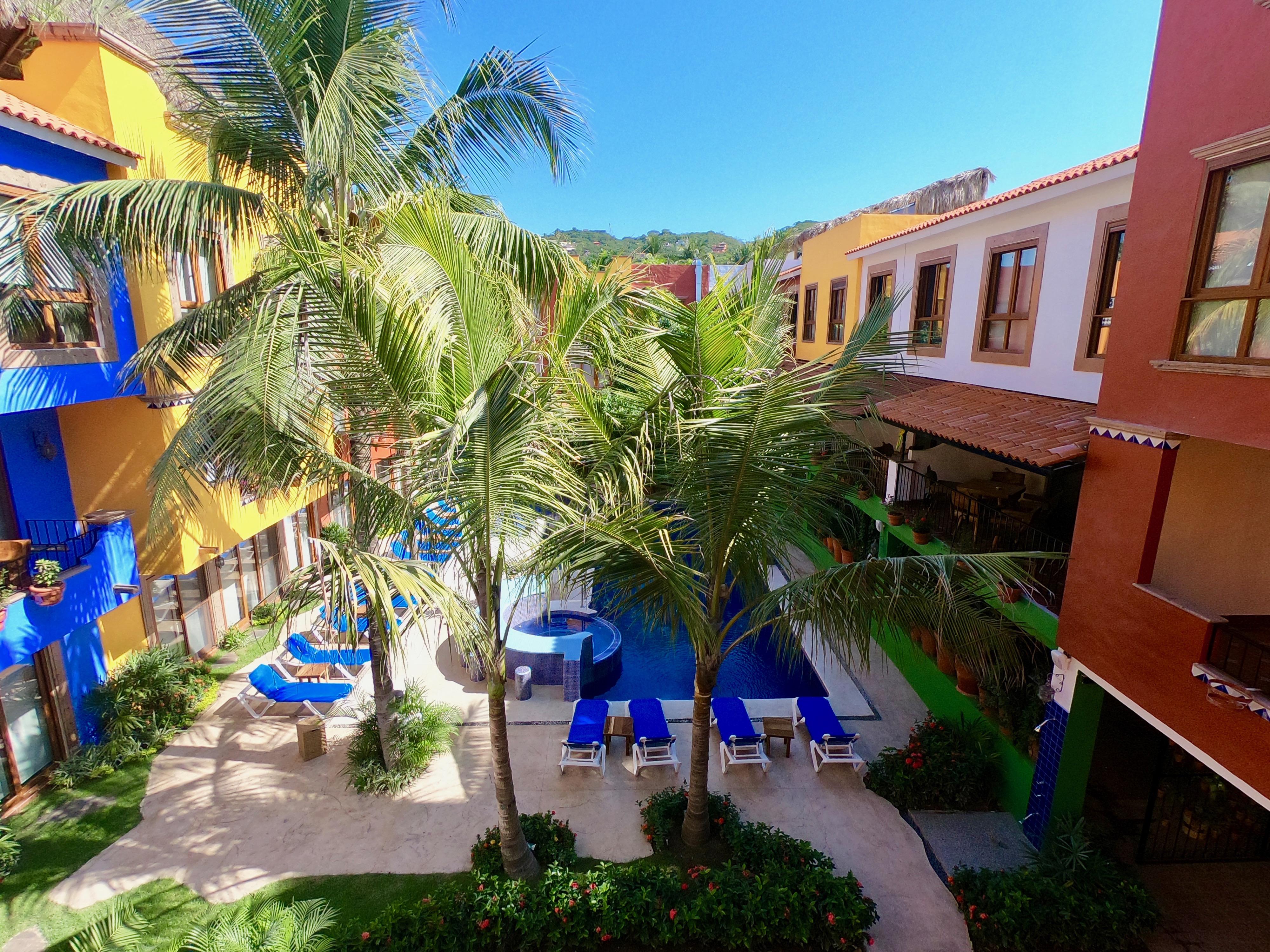 Casa Loteria: Colorful Family Retreat with Pool in Pueblito Sayulita Hotel Exterior photo