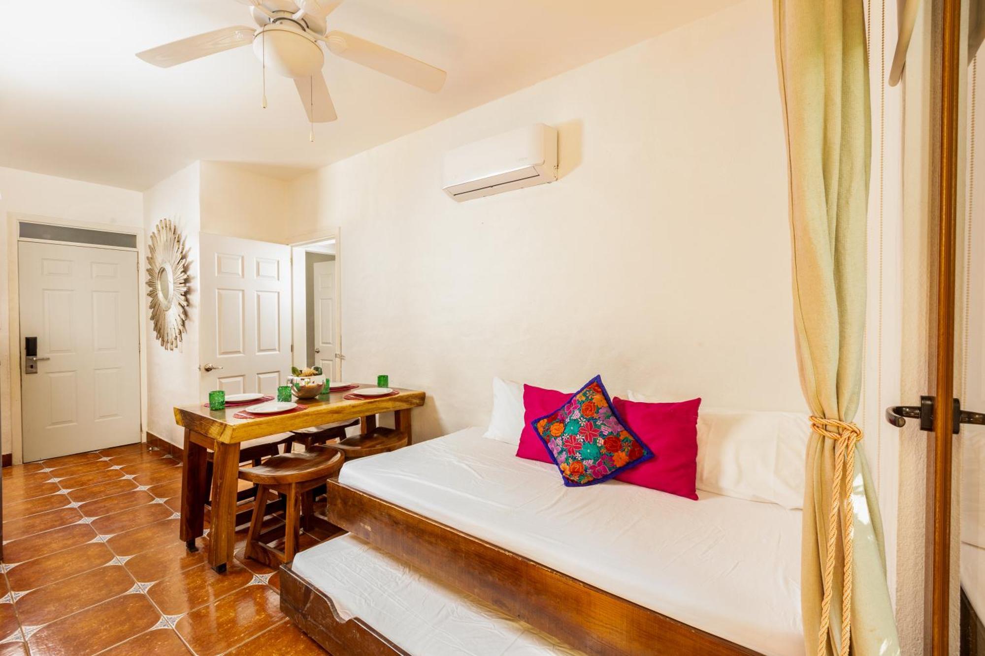 Casa Loteria: Colorful Family Retreat with Pool in Pueblito Sayulita Hotel Exterior photo