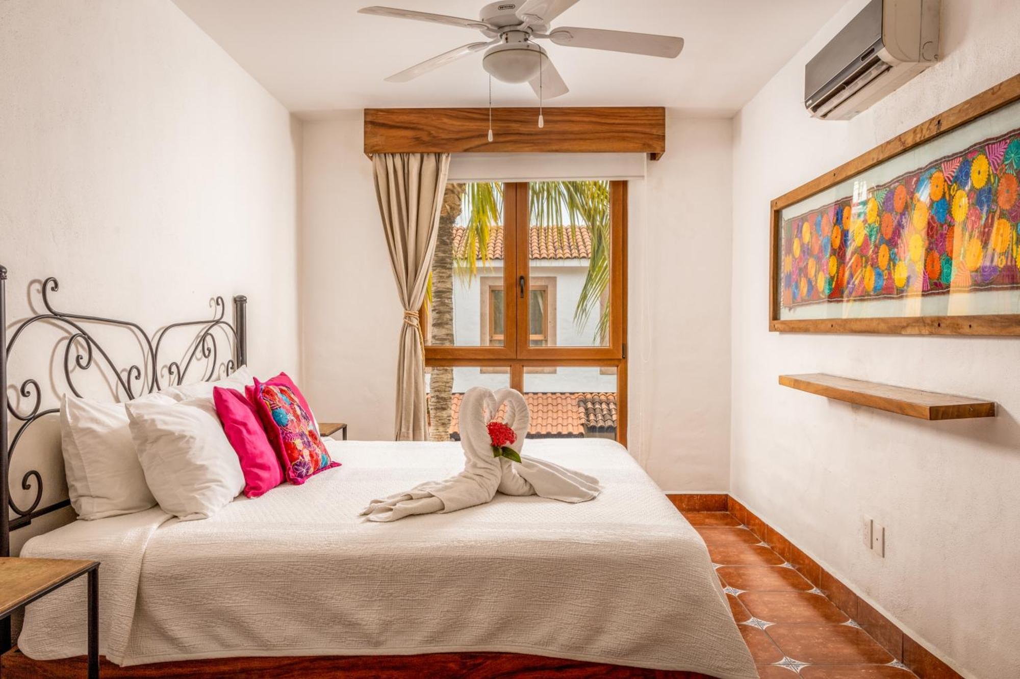 Casa Loteria: Colorful Family Retreat with Pool in Pueblito Sayulita Hotel Exterior photo