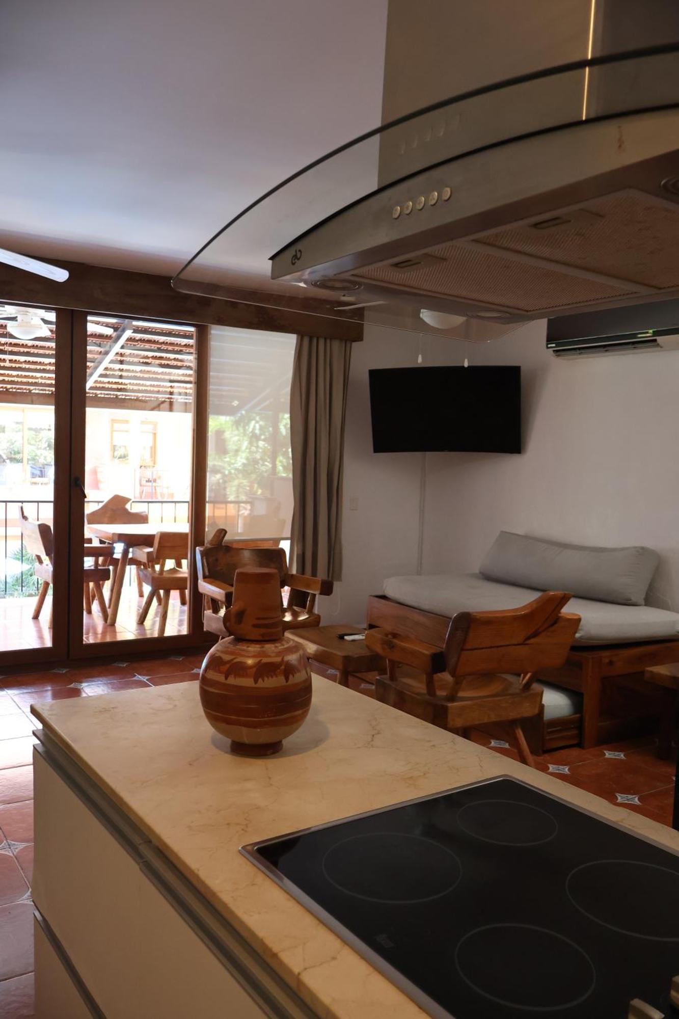 Casa Loteria: Colorful Family Retreat with Pool in Pueblito Sayulita Hotel Exterior photo