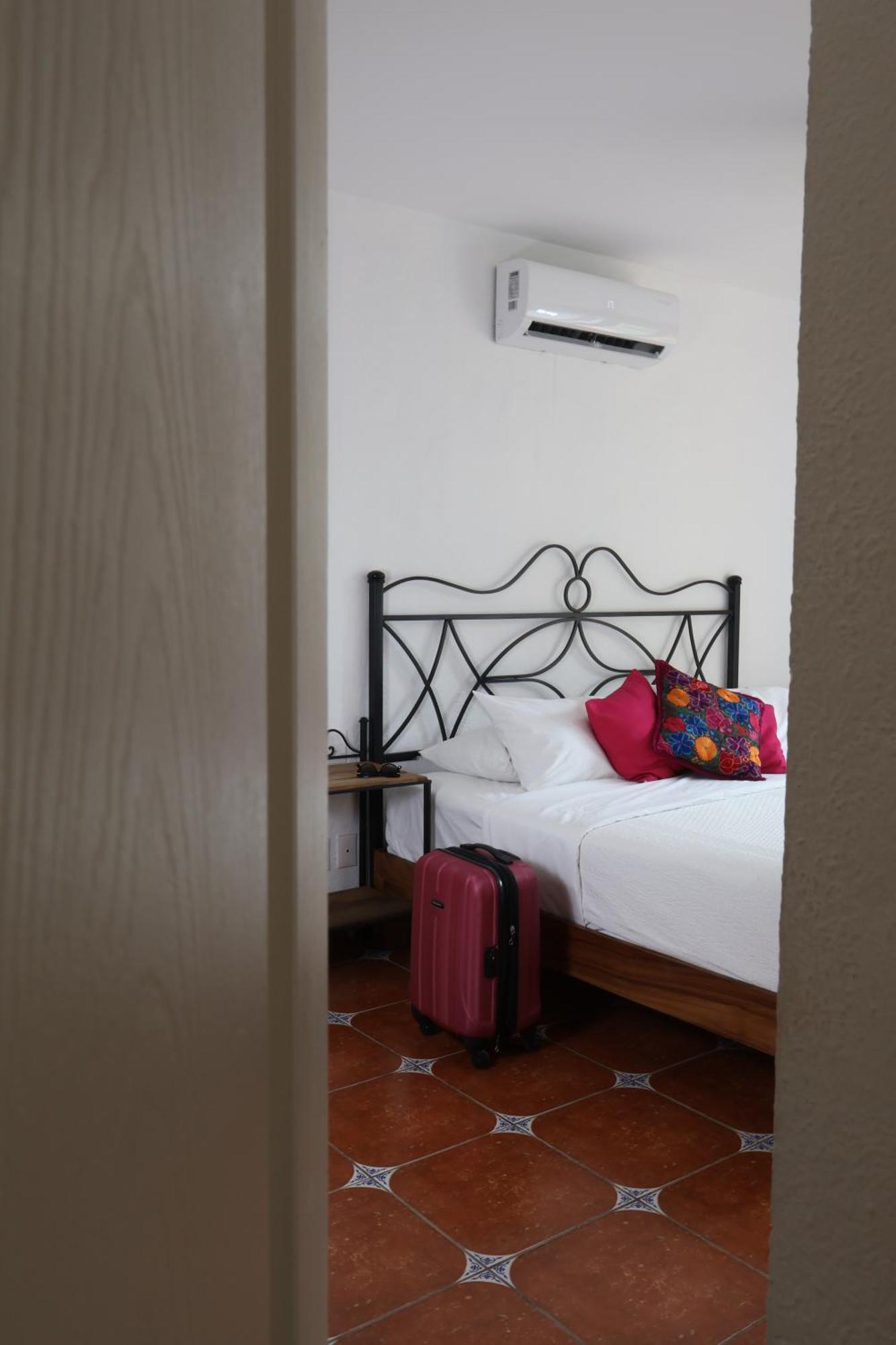 Casa Loteria: Colorful Family Retreat with Pool in Pueblito Sayulita Hotel Exterior photo